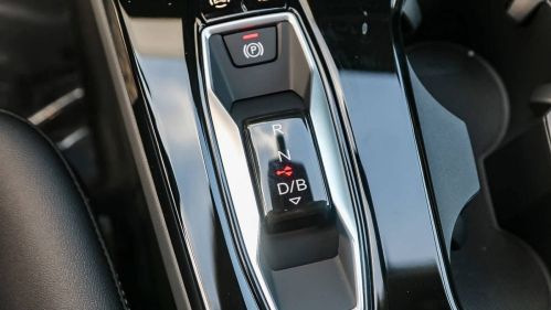 2025 Audi Q6 e-tron - Images - 20