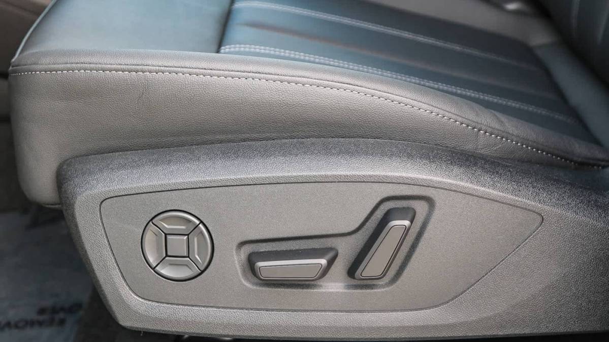 2025 Audi Q6 e-tron - Images - 21