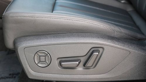 2025 Audi Q6 e-tron - Images - 21