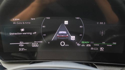 2025 Audi Q6 e-tron - Images - 24
