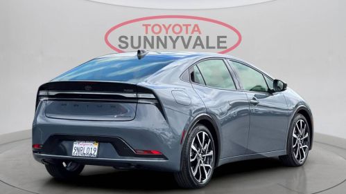2024 Toyota Prius Prime - Images - 4