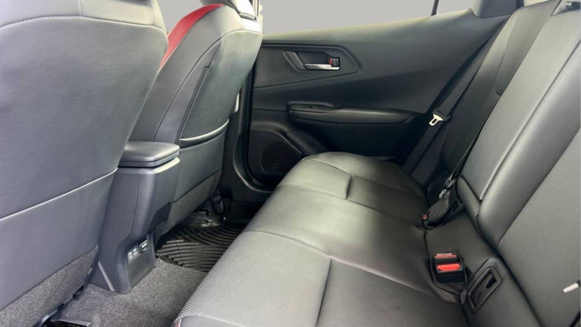 2024 Toyota Prius Prime - Images - 6