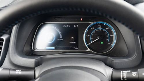 2025 Nissan LEAF - Images - 12
