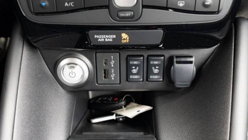 2025 Nissan LEAF - Images - 17