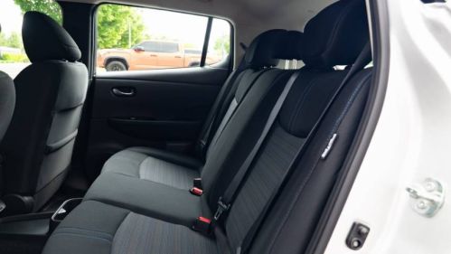 2025 Nissan LEAF - Images - 21