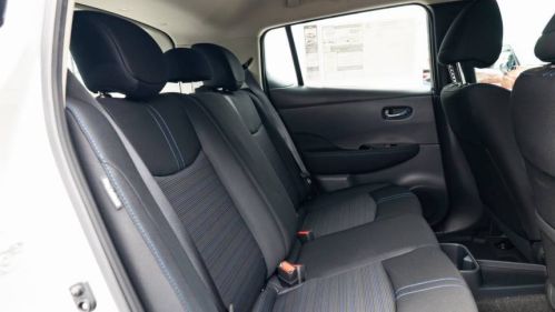 2025 Nissan LEAF - Images - 23