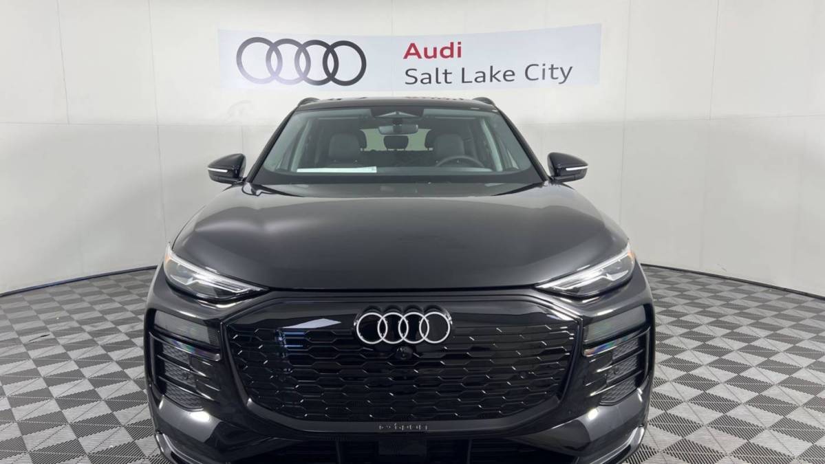 2025 Audi Q6 e-tron - Images - 2