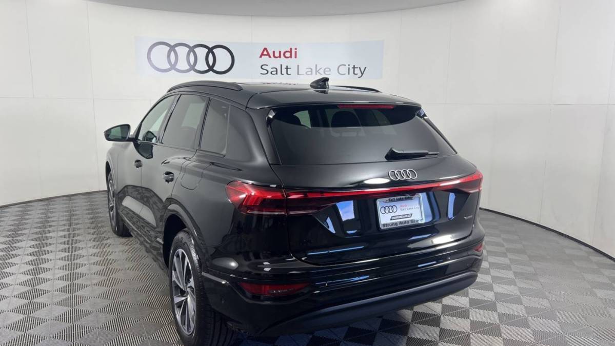 2025 Audi Q6 e-tron - Images - 5