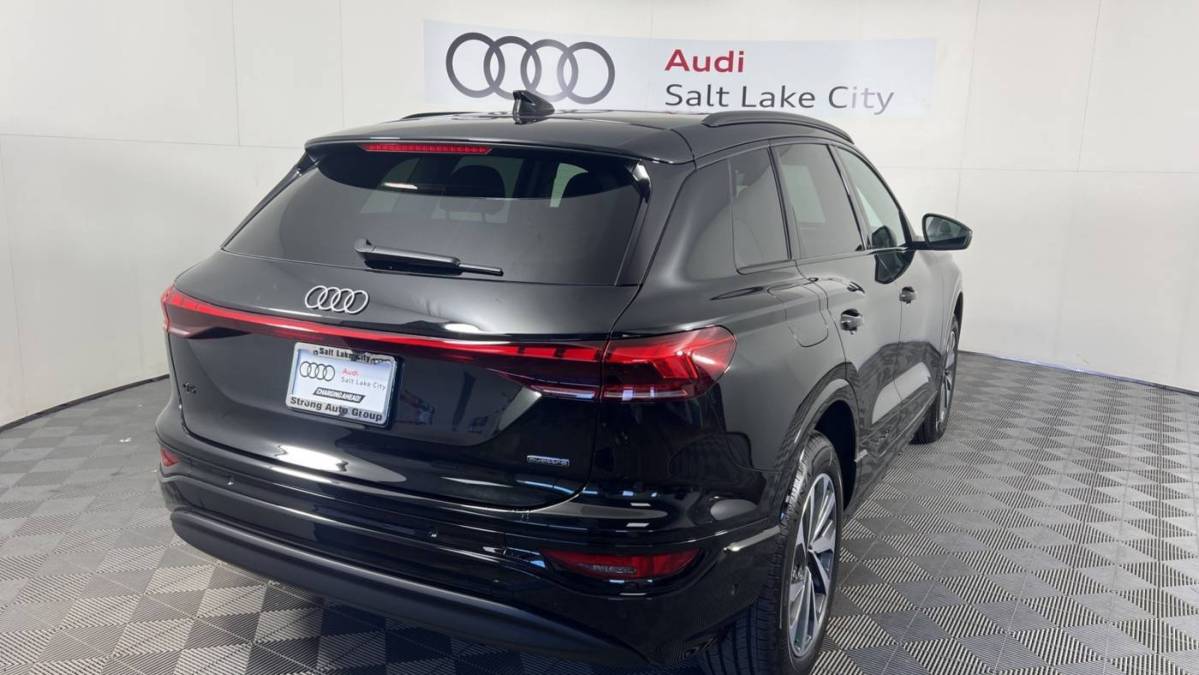 2025 Audi Q6 e-tron - Images - 7
