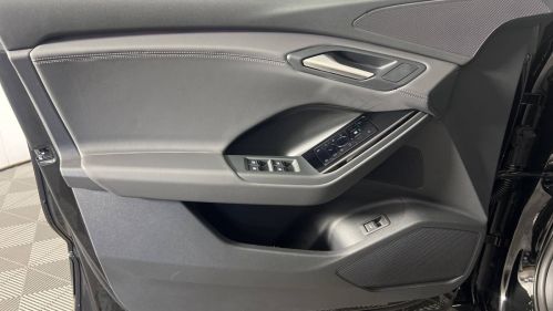 2025 Audi Q6 e-tron - Images - 10