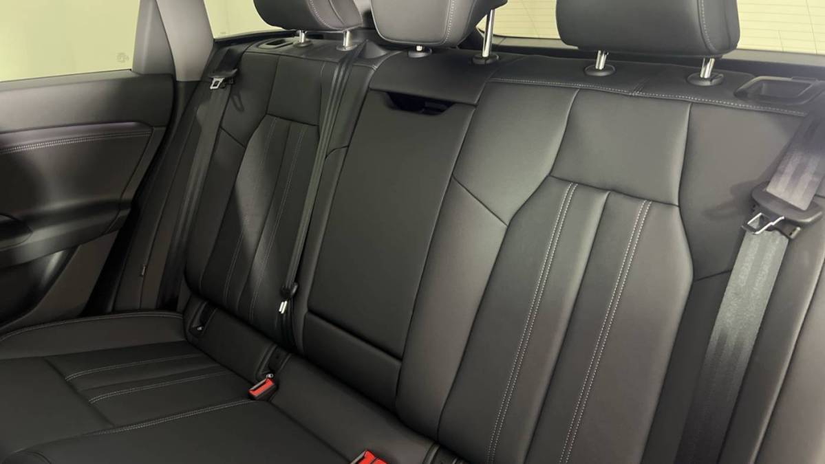 2025 Audi Q6 e-tron - Images - 20