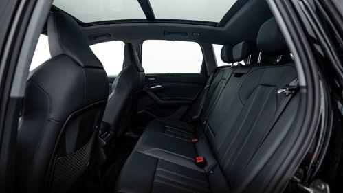 2025 Audi Q6 e-tron - Images - 17