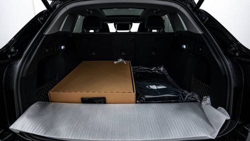 2025 Audi Q6 e-tron - Images - 18