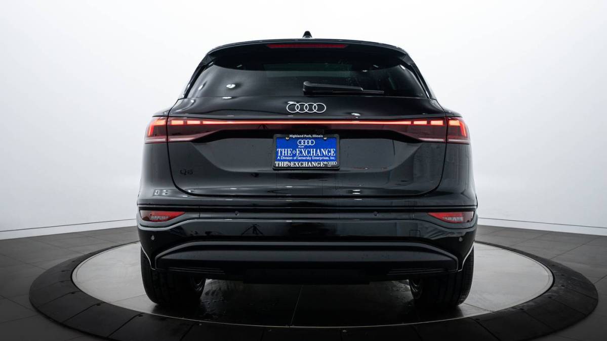 2025 Audi Q6 e-tron - Images - 19