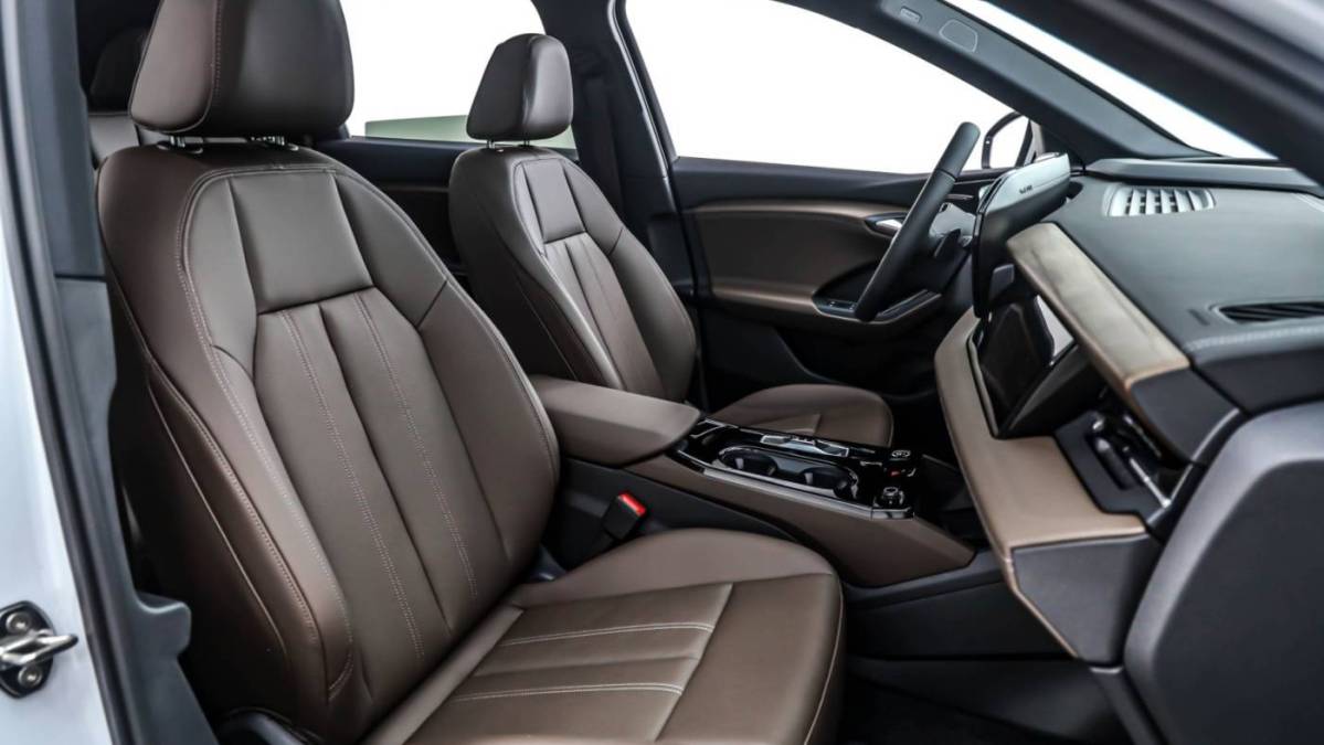 2025 Audi Q6 e-tron - Images - 7