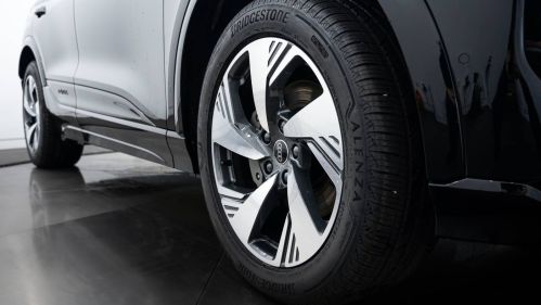 2025 Audi Q6 e-tron - Images - 20