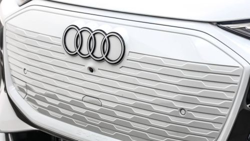 2025 Audi Q6 e-tron - Images - 13