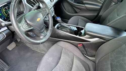 2017 Chevrolet VOLT - Images - 8