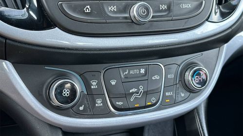 2017 Chevrolet VOLT - Images - 18