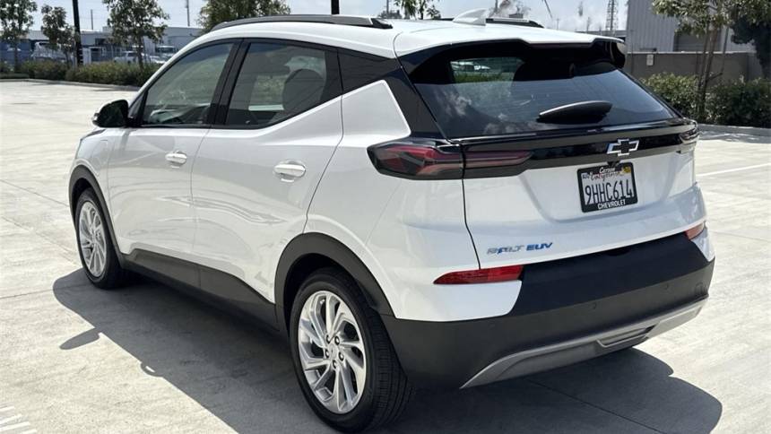 2023 Chevrolet Bolt - Images - 5