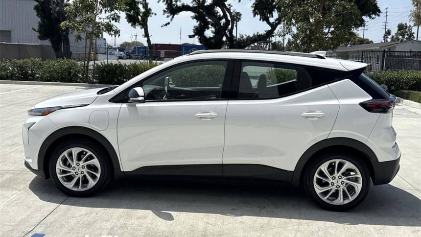2023 Chevrolet Bolt - Images - 6