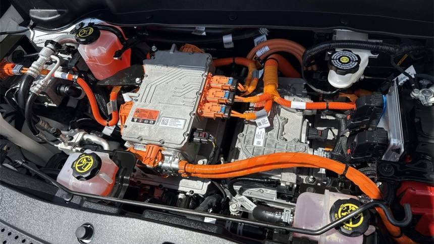 2023 Chevrolet Bolt - Images - 26