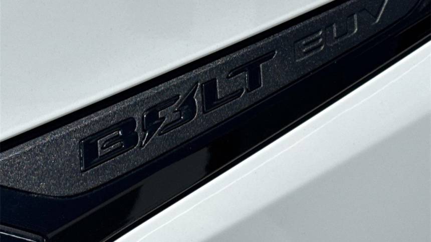 2023 Chevrolet Bolt - Images - 28