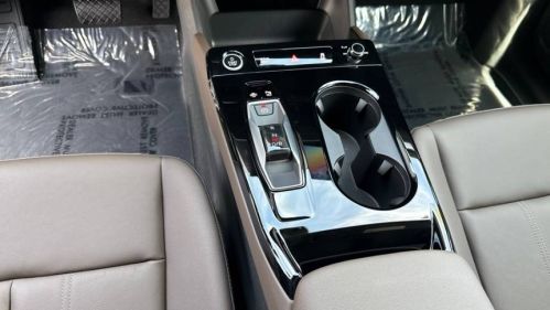 2025 Audi Q6 e-tron - Images - 18