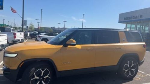 2023 Rivian R1S - Images - 1