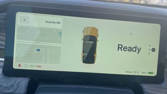 2023 Rivian R1S - Images - 2