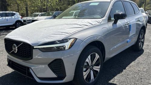2025 Volvo XC60 - Images - 1