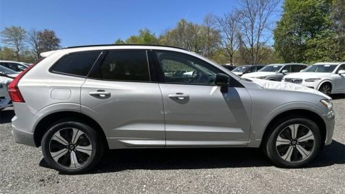 2025 Volvo XC60 - Images - 9
