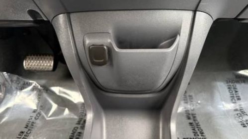 2020 Chevrolet Bolt - Images - 25