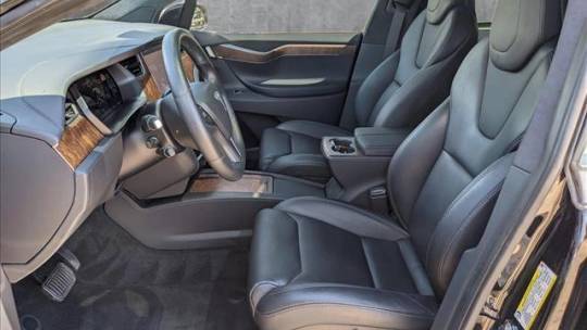 2019 Tesla Model X 5YJXCBE2XKF192849