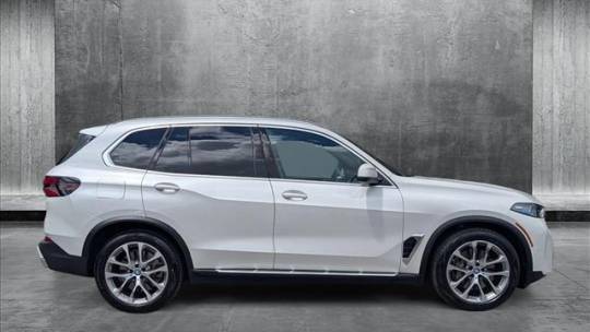 2025 BMW X5 - Images - 4