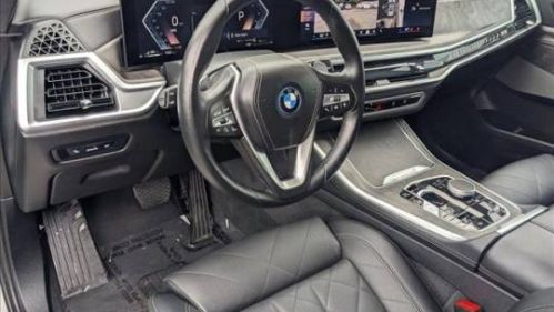 2025 BMW X5 - Images - 10