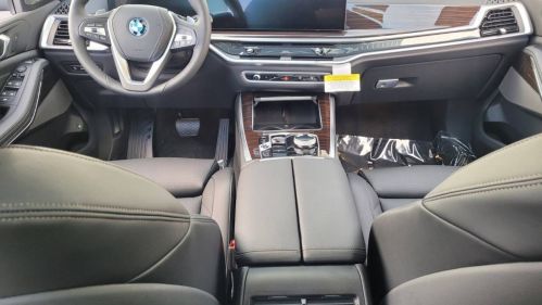 2026 BMW X5 - Images - 13