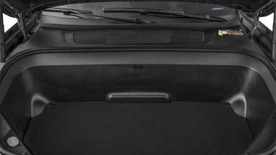 2024 Rivian R1S - Images - 14