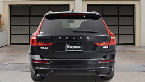 2022 Volvo XC60 - Images - 5
