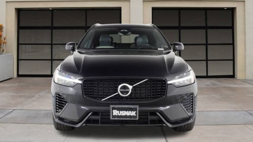 2022 Volvo XC60 - Images - 6