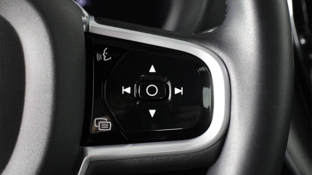 2022 Volvo XC60 - Images - 11