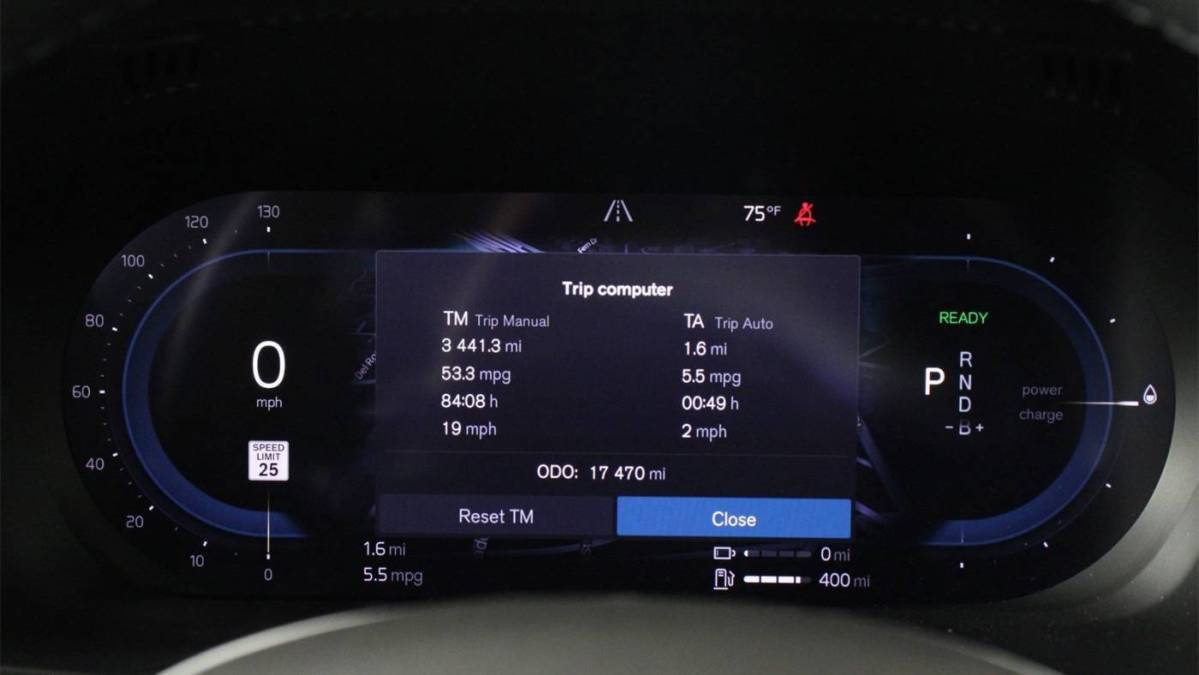 2022 Volvo XC60 - Images - 12