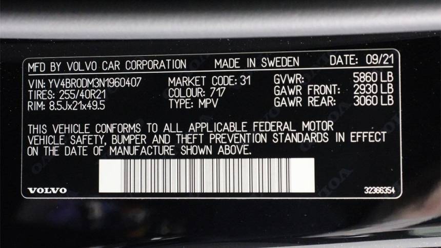 2022 Volvo XC60 - Images - 16