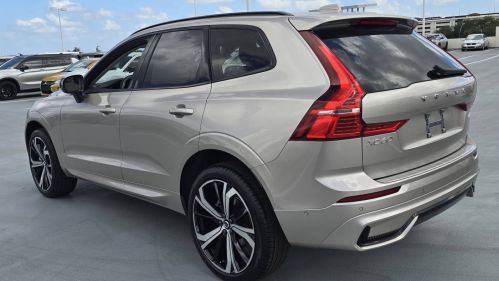 2025 Volvo XC90 - Images - 8