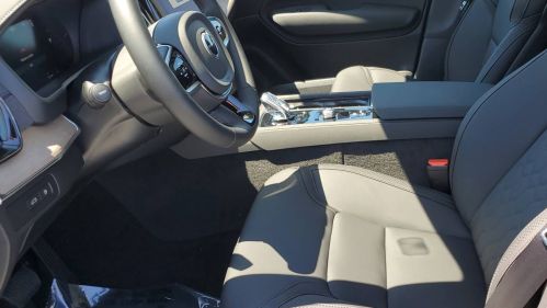 2025 Volvo XC90 - Images - 13