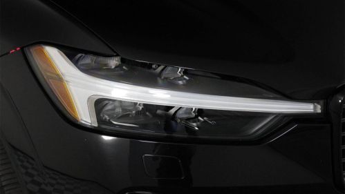 2022 Volvo XC60 - Images - 26