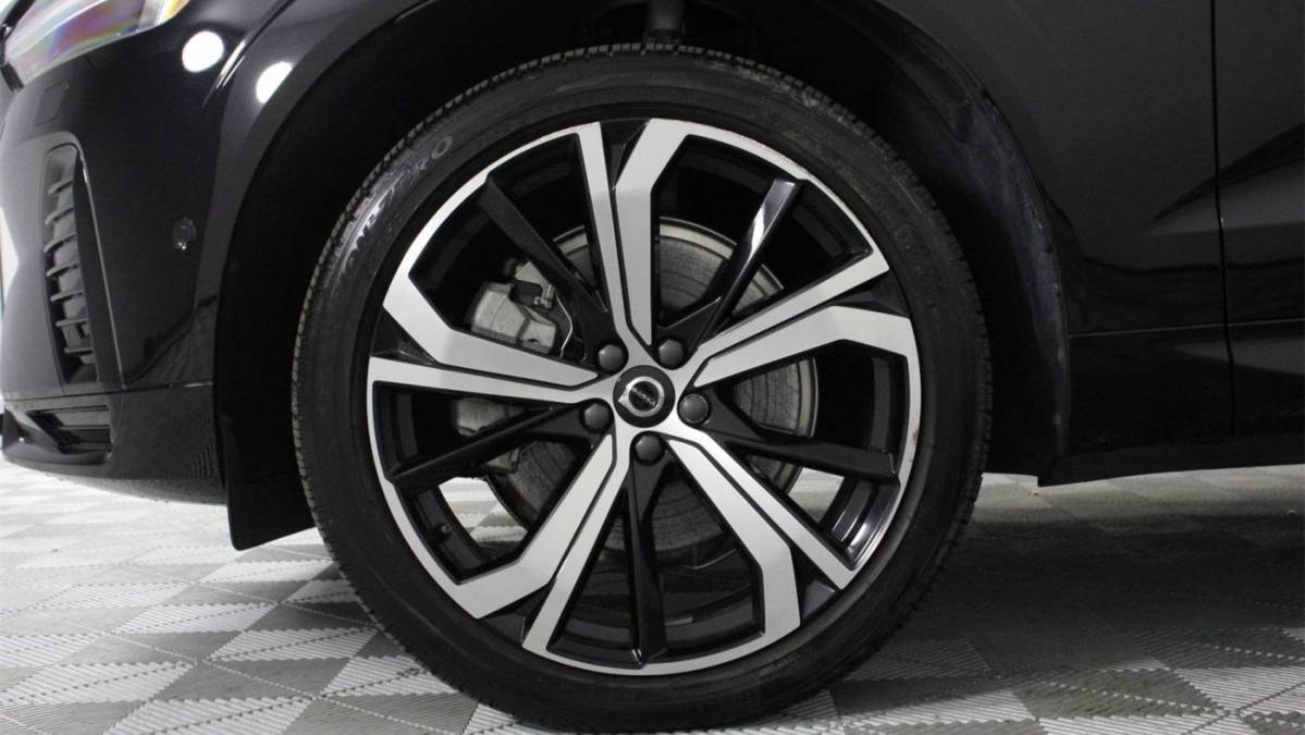 2022 Volvo XC60 - Images - 28