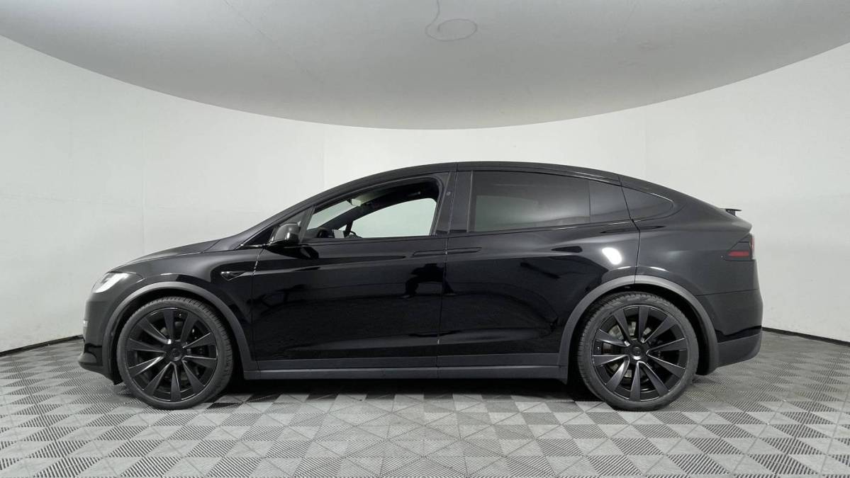 2022 Tesla Model X - Images - 10