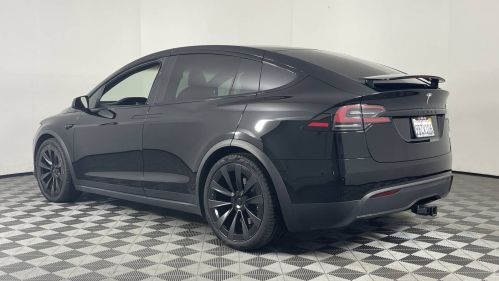 2022 Tesla Model X - Images - 11