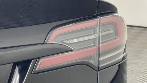 2022 Tesla Model X - Images - 15